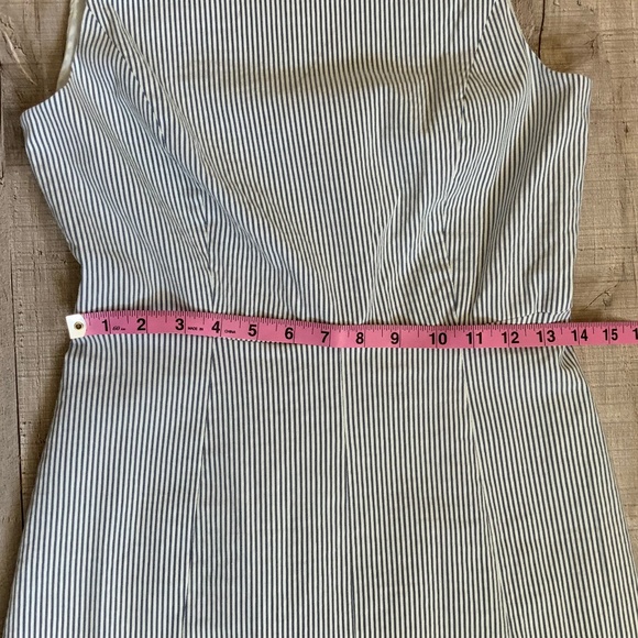 J Crew 365 NWOT Blue White Seersucker Pleated Skirt Sleeveless Dress SZ 4 - Picture 12 of 13